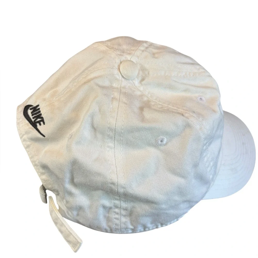 Nike Kids Cream 'Just Do It' Cap